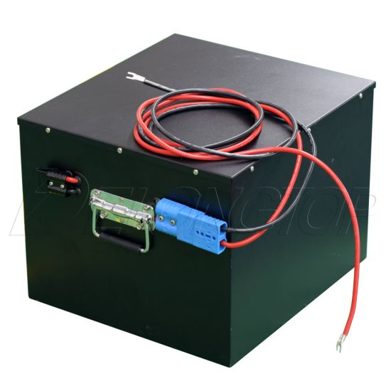 Paquete de baterías de almacenamiento de seguridad de ciclo profundo 72V 100ah LiFePO4 con controlador