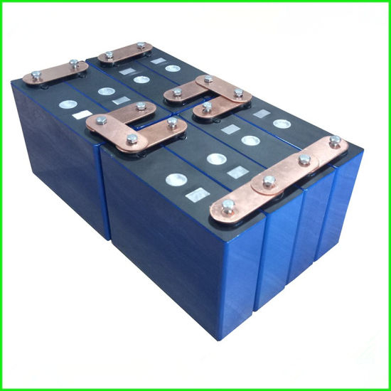Batería recargable de ciclo largo de almacenamiento solar LiFePO4 12V 120ah 240ah para Camper Ship Garden Shed Batteries