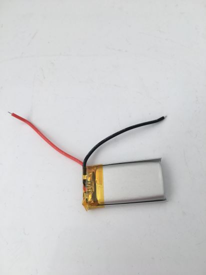 Pequeña celda de batería de polímero de litio de 3.7V 65mAh con BMS