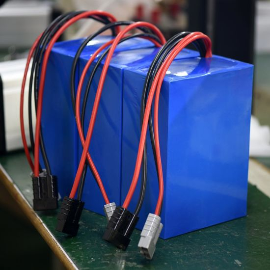 Batería de 12V Batería de 12V LiFePO4 Batería de litio recargable para yate eléctrico