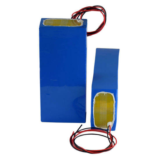 Paquete de batería de litio recargable LiFePO4 de 12.8V 54ah para luz solar