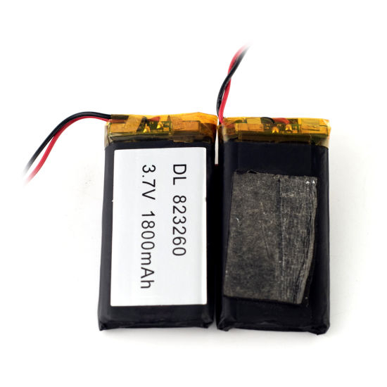 Lipo 3.7V 823260 1800mAh Batería recargable de polímero de iones de litio para rastreador GPS